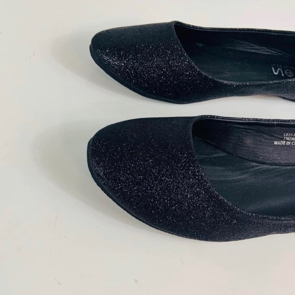 Brand New Size 6 Women’s Black Glitter Flats - Picture 3 of 7